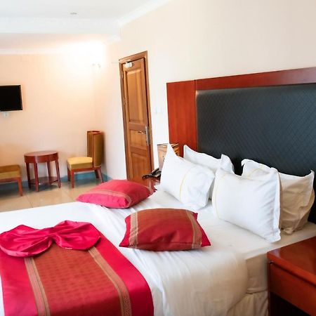 Orient Park Hotel Kigali Kültér fotó